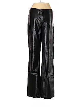 Moda International Size 4