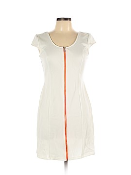 Casual Couture by Green Envelope Size Lg