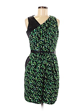 Seamline Cynthia Steffe Size 6