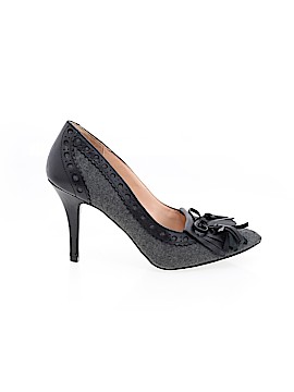 Audrey Brooke Size 5 1/2