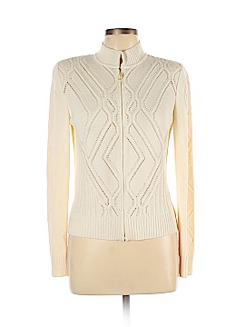 St. John Collection Size 10