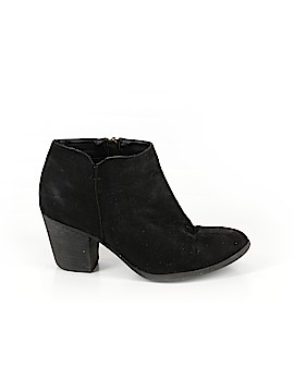 White House Black Market Size 7
