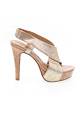 Diane von Furstenberg Size 7 1/2