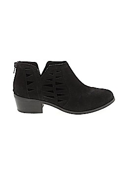 New Directions Size 6 1/2