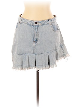 Romeo & Juliet Couture Size Lg