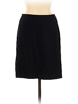 White House Black Market Size 2