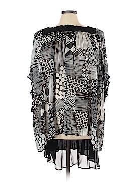 Maggie Barnes Size 22 Plus