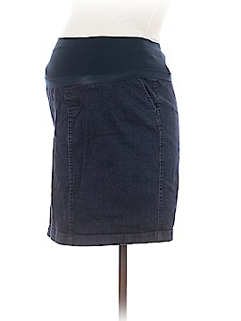 A Pea in the Pod Size 29 Maternity waist