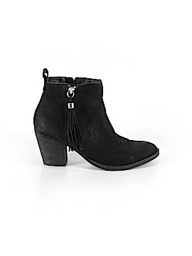 Steven by Steve Madden Size 8