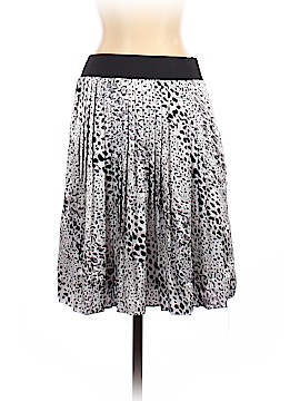 White House Black Market Size 2