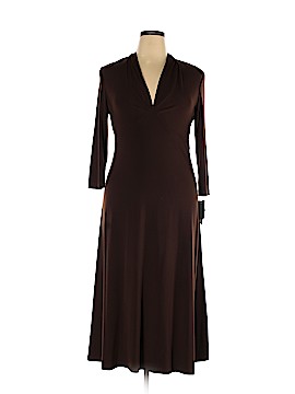 Traces by Tracy Evans Size 16