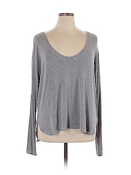 Brandy Melville Pullover Sweater