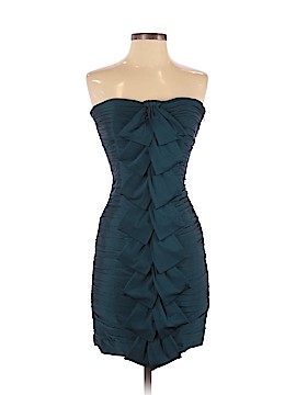 Laundry by Shelli Segal Size 4