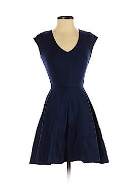 Red Saks Fifth Avenue Size Sm
