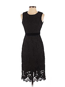 White House Black Market Size 00