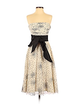 BCBGMAXAZRIA Size 4