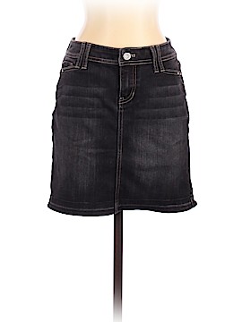 White House Black Market Size 00