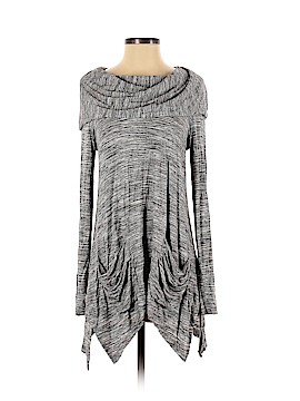 Saks Fifth Avenue Size Sm