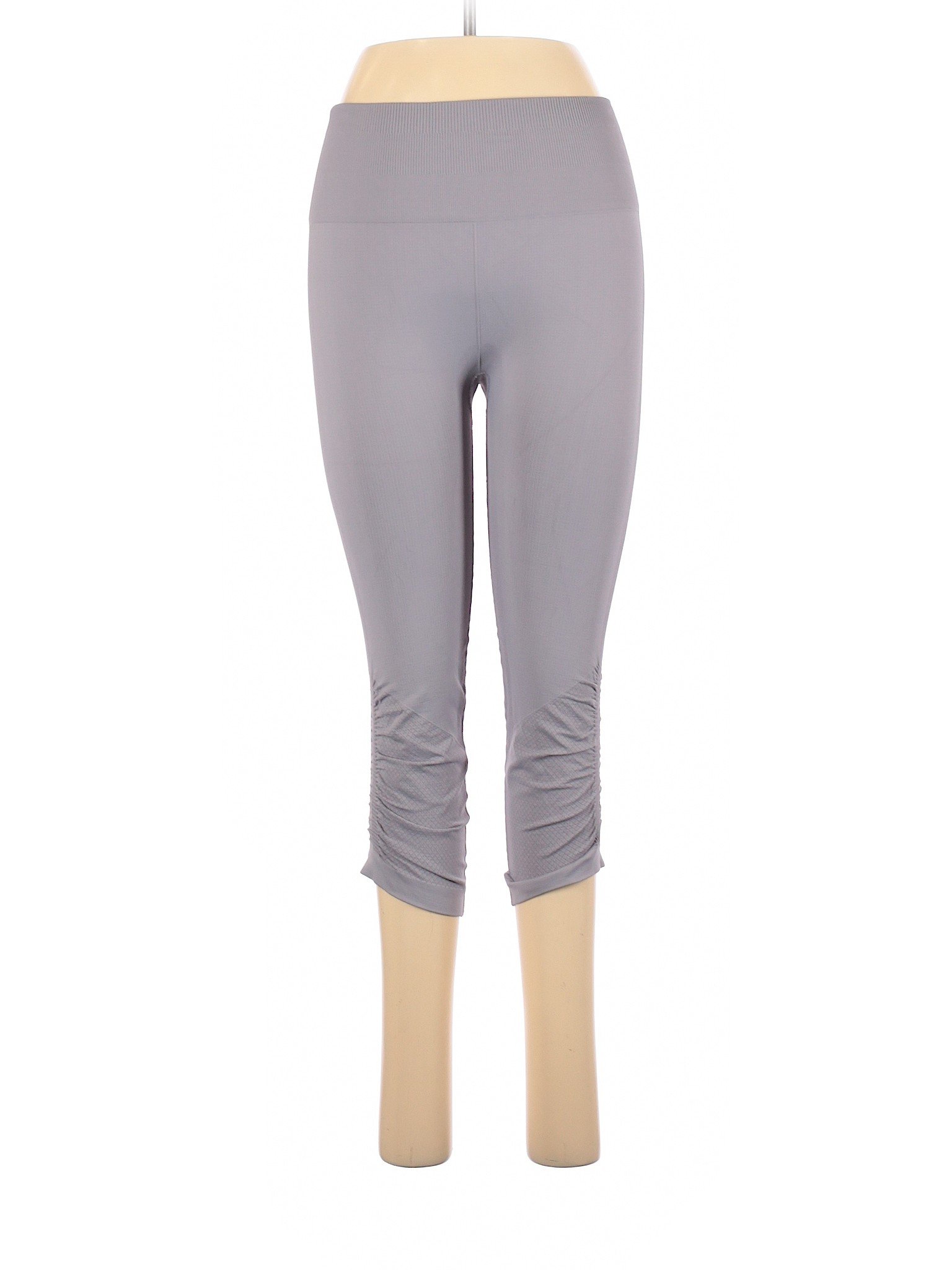 Lululemon Size 6-M Women's Gray Stripe Leggins Capri Activewear Pants –  Treasures Upscale Consignment
