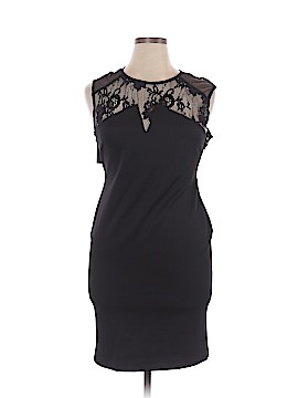 Kardashian Kollection Size XL