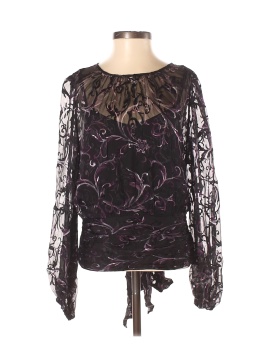 White House Black Market Size 2