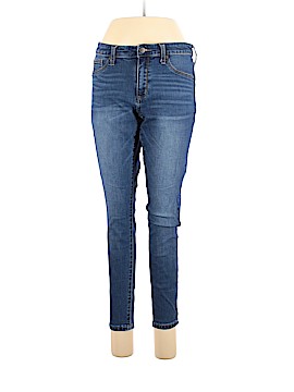 Universal Thread Size 30 waist