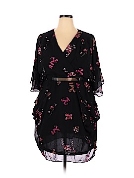 City Chic Size 20 Plus