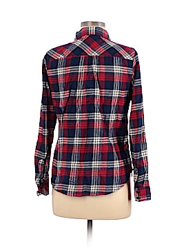 Forever 21 Long Sleeve Button-Down Shirt (view 2)