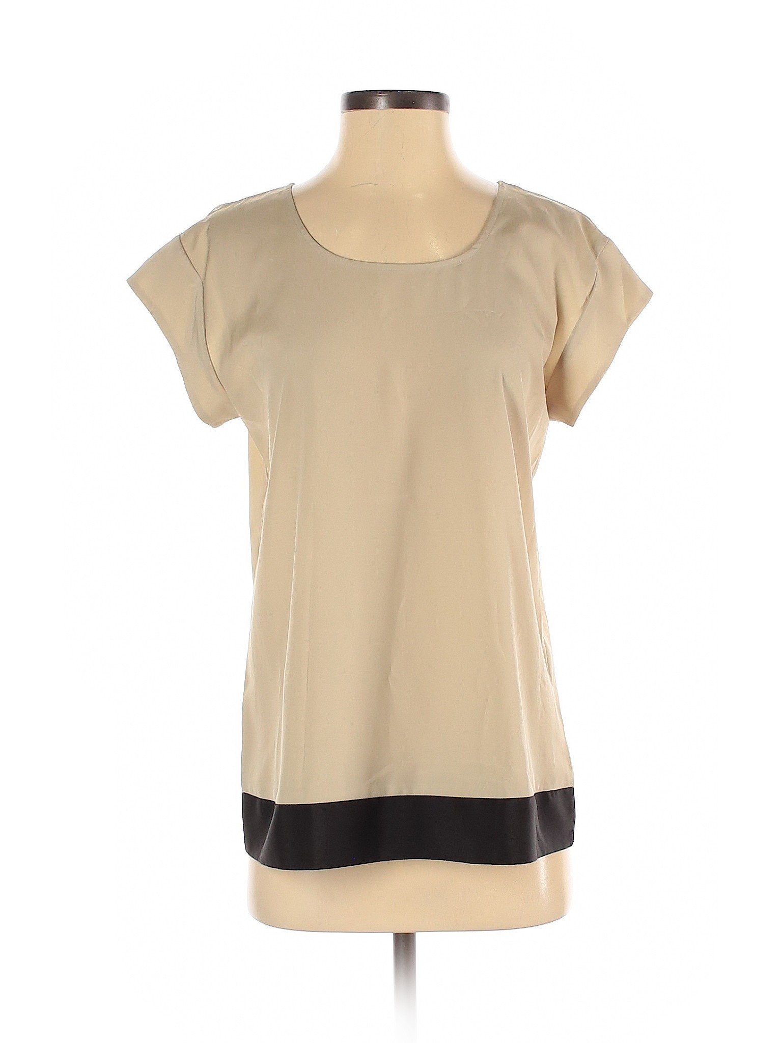 brown short sleeve blouse