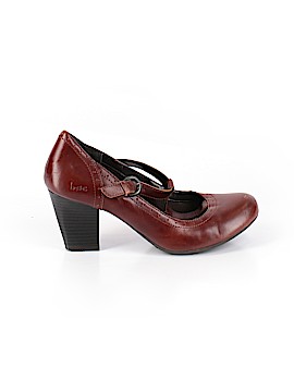 B O C Born Concepts Size 6 1/2