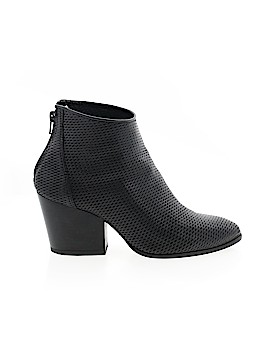 Summit by White Mountain Size 38 eur