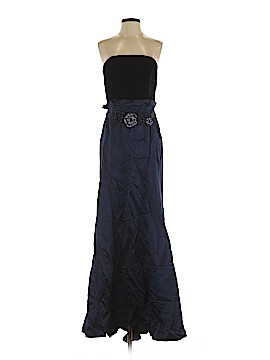 Lavender Label by Vera Wang Size 6