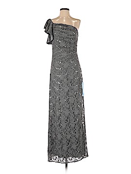 Hailey by Adrianna Papell Size 4