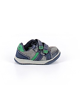 Surprize by Stride Rite Size 6