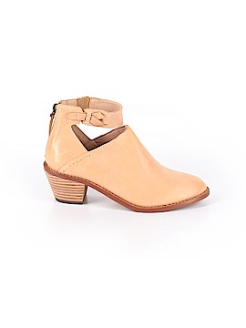 Kelsi Dagger Brooklyn Size 5 1/2