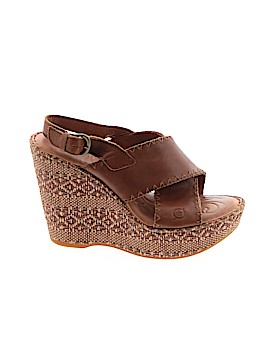 Born Handcrafted Footwear Size 6