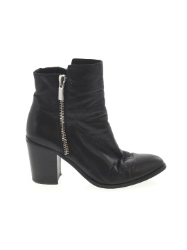 Kenneth Cole New York Size 7 1/2