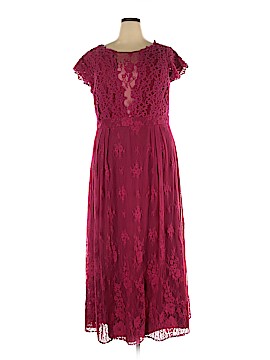 ML Monique Lhuillier Size 18 Plus