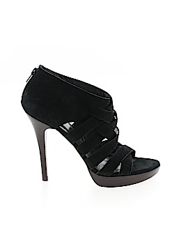 Stuart Weitzman Size 8 1/2