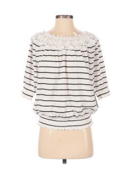 Romeo & Juliet Couture Size Sm