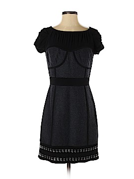 Laundry by Shelli Segal Size 4