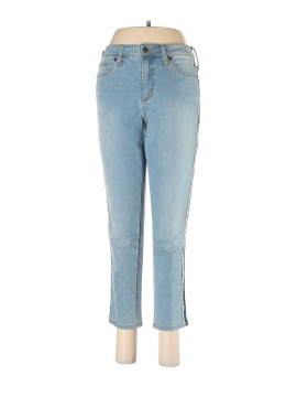 Universal Thread Size 28 waist