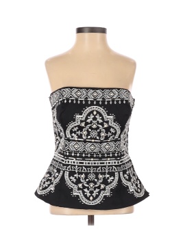 White House Black Market Size 2
