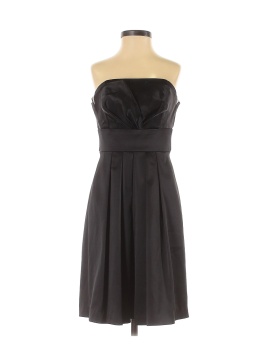 White House Black Market Size 00