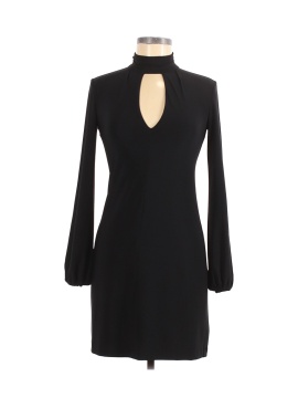White House Black Market Size 00