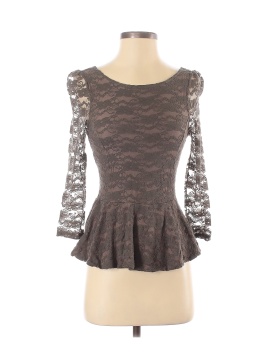 Casual Couture by Green Envelope Size Sm