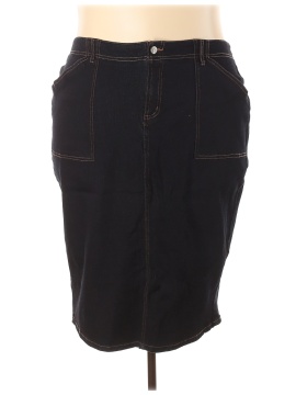 C established 1946 Size 24 Plus