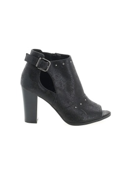 Simply Vera Vera Wang Size 7 1/2