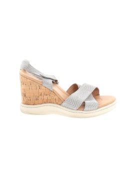 Born Handcrafted Footwear Size 8