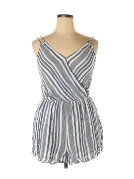 American Eagle Outfitters Size XL